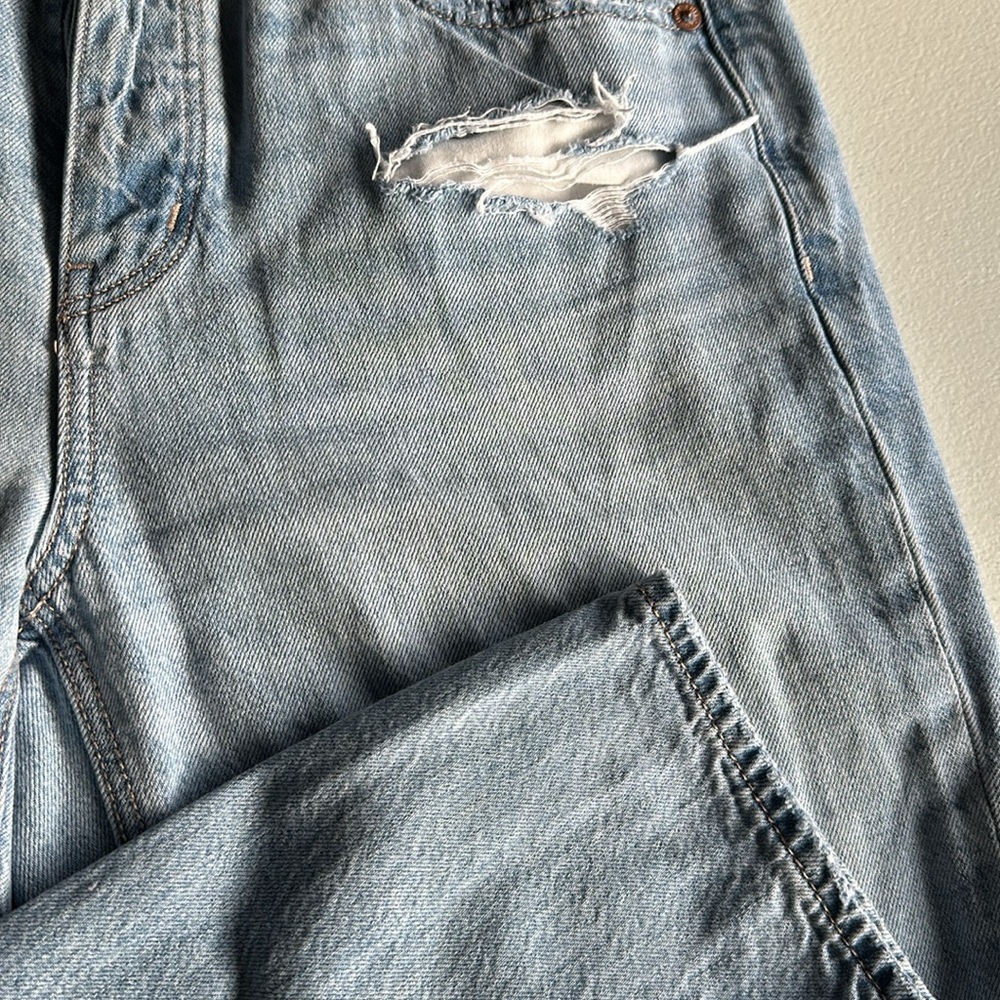 American eagle - Picture 2 of 4